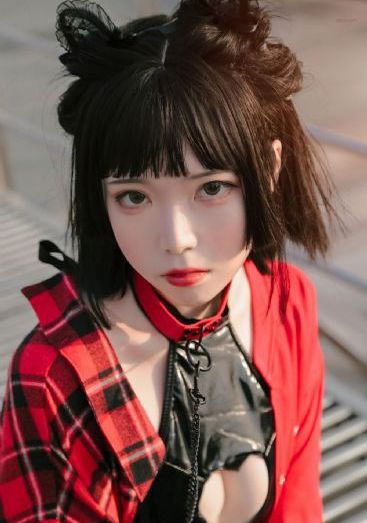 男模脱裤子全身精光露_4K手机免费观看完整