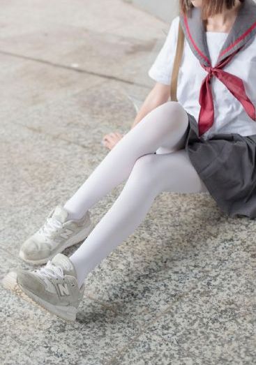 出轨上司的人妻3_4K日韩电影在线