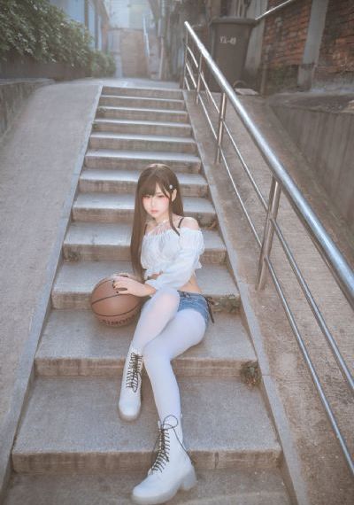 免费偷窥视频_高清免费观看视频
