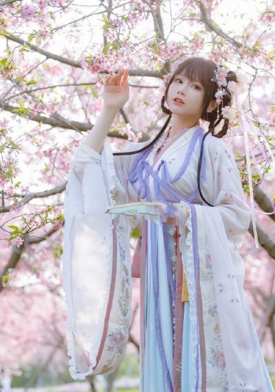 欧美会所精品_超清电影完整版
