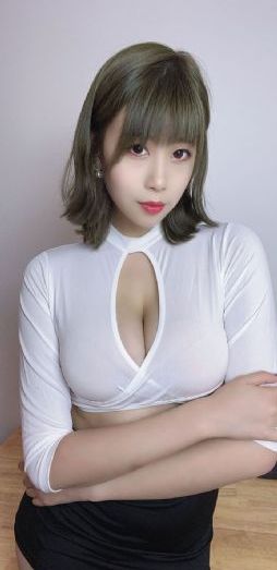 女仆窝永久免费观看_1080在线视频观看